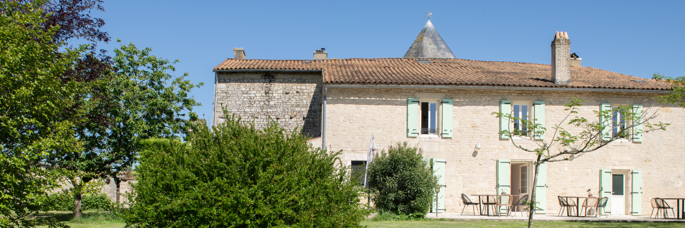 Rent a bed and breakfast in the Marais poitevin