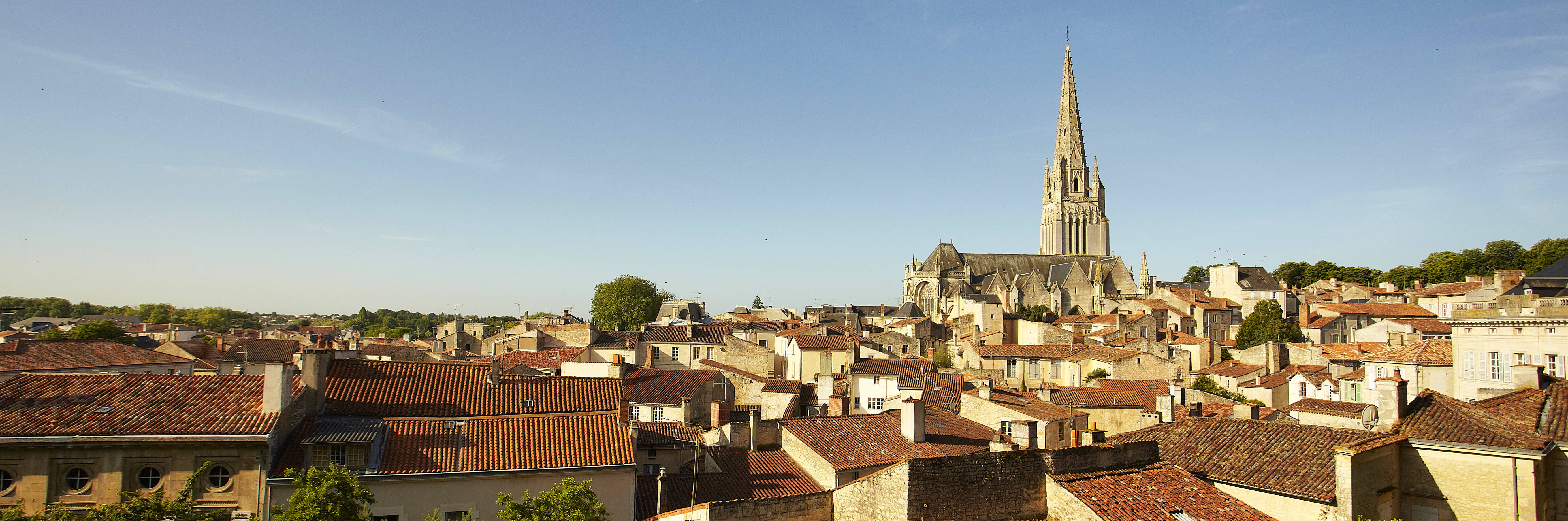 A walking in the heart of Fontenay-le-Comte