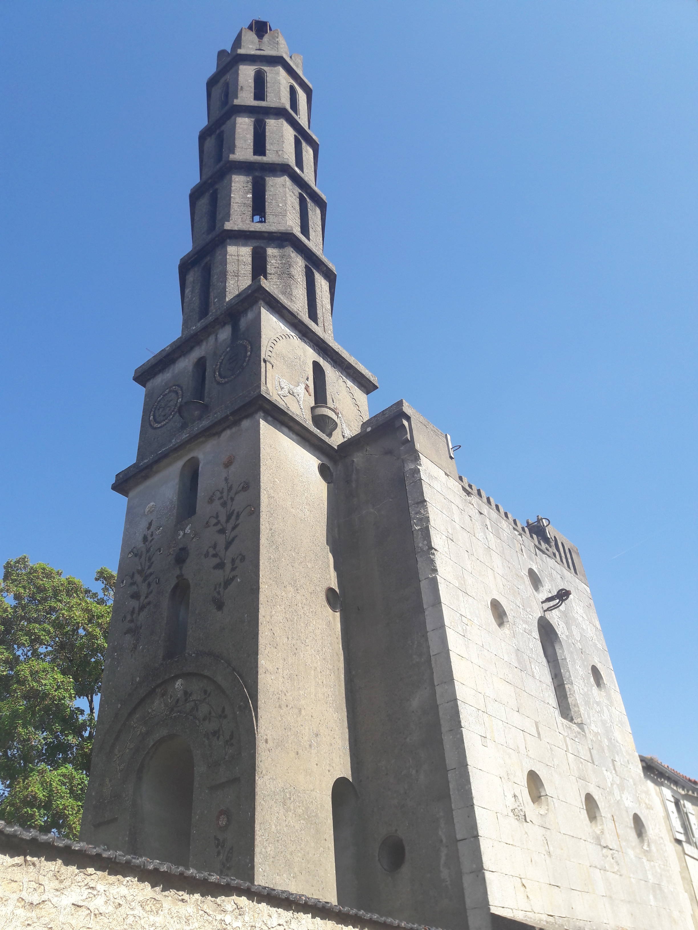 The Rivalland Tower in Fontenay le Comte in the Marais poitevin regional nature park.